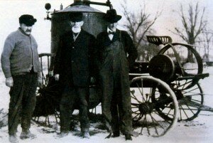 Генри Форд и локомобиль. Фото из музея Форда. Дирборн, пригород Детройта (штат Мичиган)