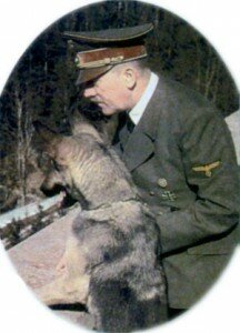 Гитлер и его собака Блонди